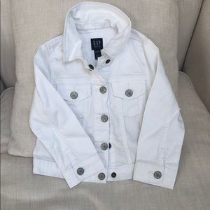 GapKids girls white denim jacket size 2